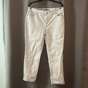 NWT, Chico’s (“size 2”) platinum ankle length jeans, light blue